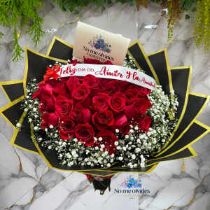 Buchon de 40 Rosas Rojas Elegantes