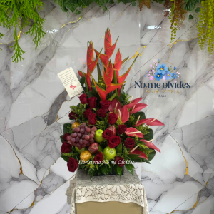 Arreglo Tropical con Frutas en Cali