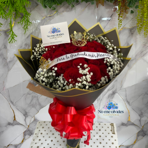 Buchon de Rosas para la Graduada