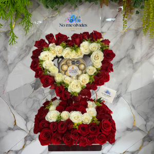 Detalle Romántico Exclusivo: Rosas Rojas, Blancas y Ferrero en Cali