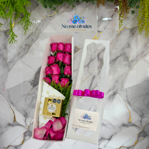 Caja de Rosas Fucsia con Ferrero Roche