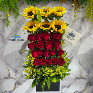 Arreglo Lineal en Girasoles y Rosas